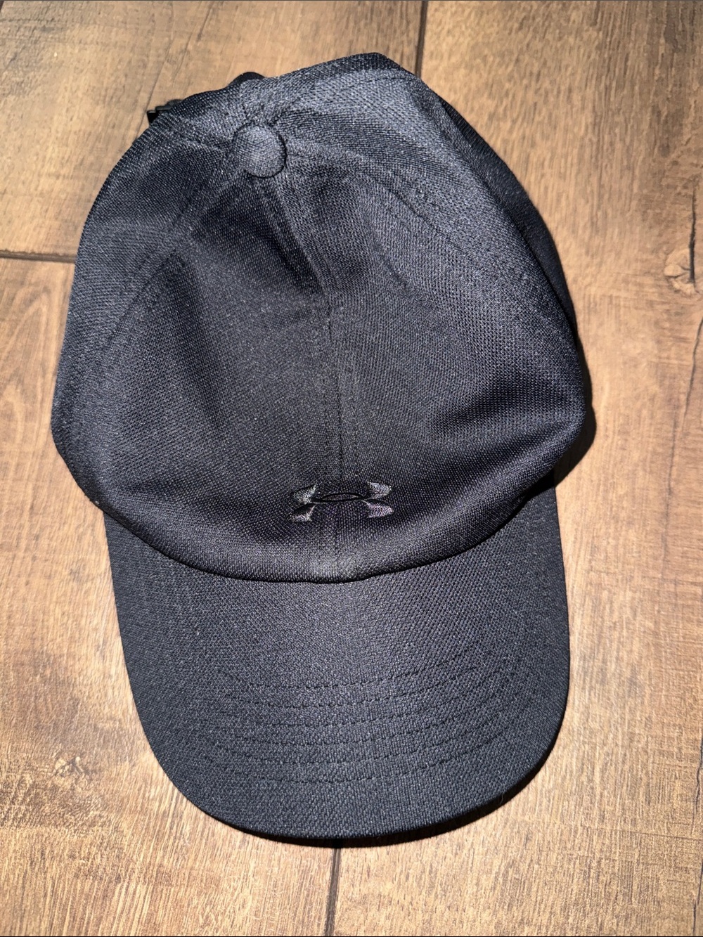 NEW Under Armour Black Baseball Hat